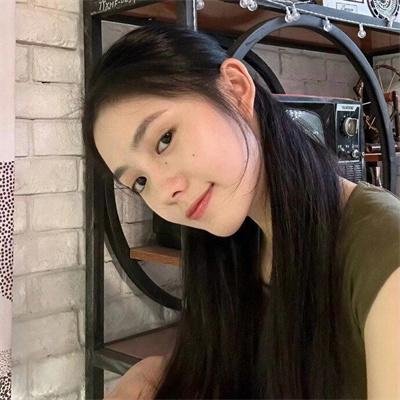 荒林艳骨